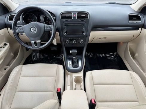 Used 2011 Volkswagen Jetta TDI image 6