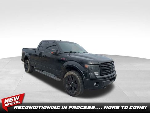 Used 2014 Ford F150 FX4 w/ Equipment Group 402A Luxury image 1