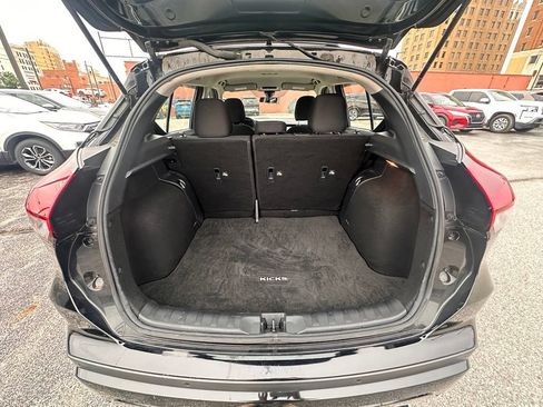 Certified 2023 Nissan Kicks SV w/ Interior Electronics Package FWD image 6