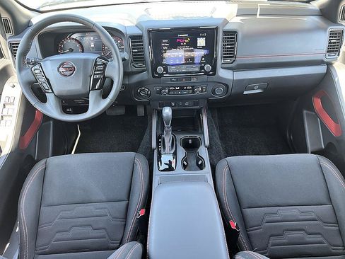 Certified 2023 Nissan Frontier PRO-4X w/ Technology Package AWD/4WD image 18