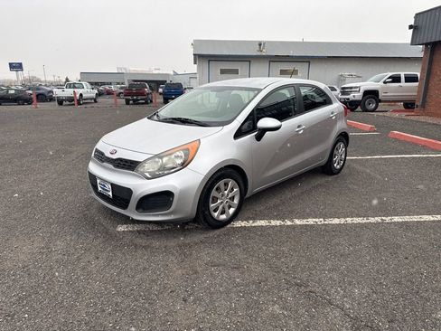 Used 2013 Kia Rio LX w/ PWR Pkg image 3
