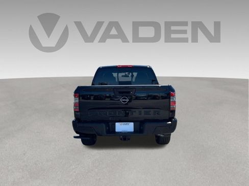 New 2026 Nissan Frontier SV w/ Tow Package RWD image 4
