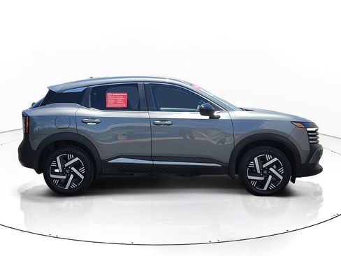 Certified 2026 Nissan Kicks SV w/ SV Premium Package FWD image 5