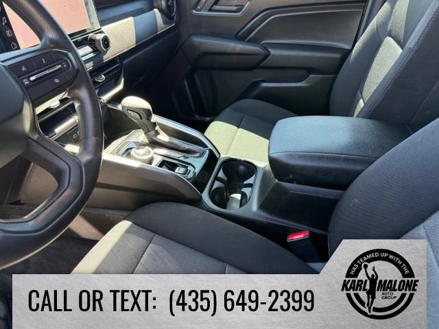Used 2023 Chevrolet Colorado Trail Boss w/ Safety Package AWD/4WD image 25