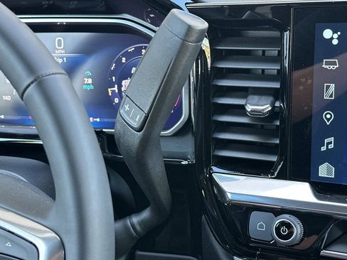 New 2026 Chevrolet Silverado 3500 LT image 19