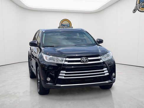 Used 2019 Toyota Highlander XLE AWD/4WD image 7