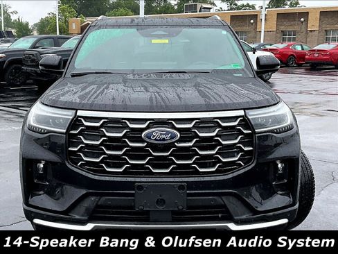 Used 2025 Ford Explorer Platinum w/ LUX Leather Package AWD/4WD image 2