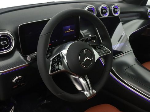 New 2026 Mercedes-Benz GLC 300 4MATIC image 5