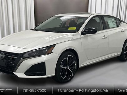 New 2025 Nissan Altima 2.5 SR w/ SR Premium Package