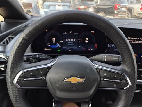 New 2026 Chevrolet Equinox EV LT FWD image 12