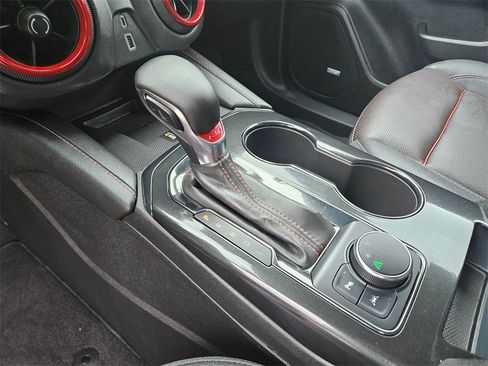 Used 2025 Chevrolet Blazer RS image 25