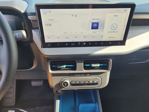 New 2026 Ford Maverick XLT image 9