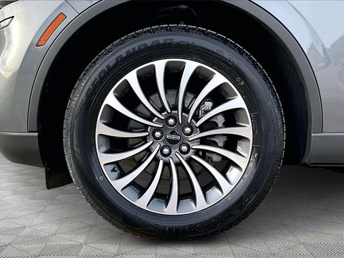 Used 2024 Lincoln Aviator Reserve image 9