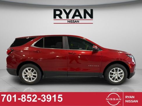 Used 2024 Chevrolet Equinox LT image 6