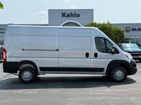 New 2025 RAM ProMaster 2500 w/ Convenience Group image 2