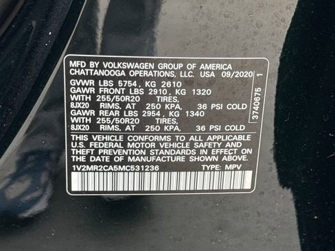 Used 2021 Volkswagen Atlas SE w/ Towing Package image 30