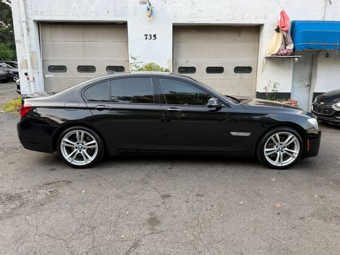 Used 2015 BMW 740i RWD image 12