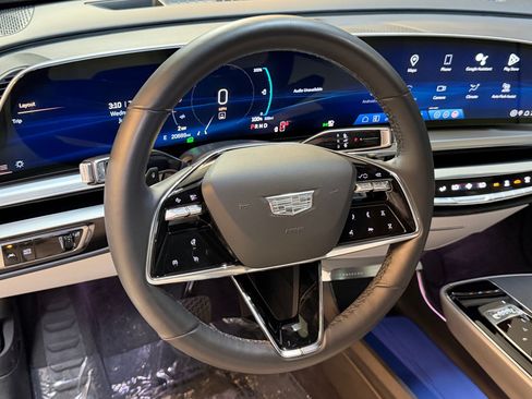 Certified 2024 Cadillac Lyriq Sport RWD image 10