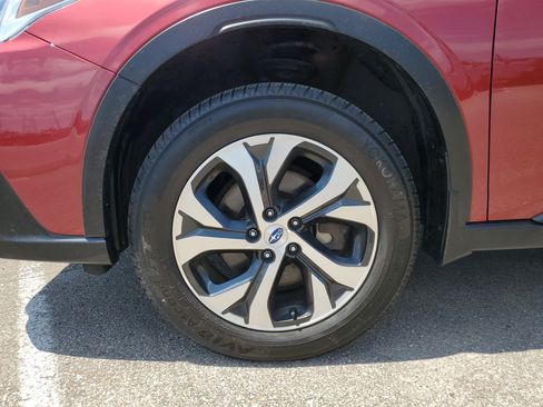 Used 2020 Subaru Outback Limited AWD/4WD image 5