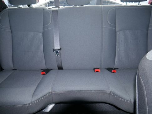 Used 2024 RAM 2500 Tradesman w/ Chrome Appearance Group image 36