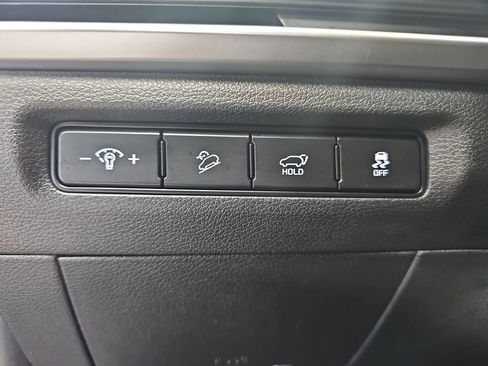 Used 2025 Kia Telluride S FWD image 26