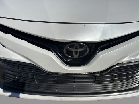 Used 2018 Toyota Camry XLE FWD image 52