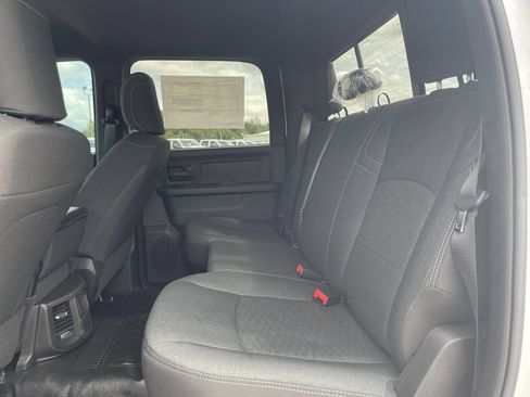 New 2025 RAM 3500 Tradesman AWD/4WD image 36