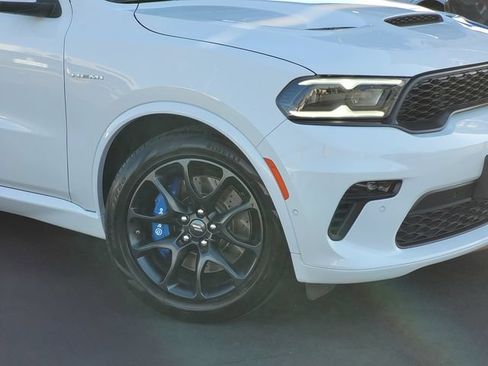 Certified 2022 Dodge Durango R/T w/ Tow 'N Go Package AWD/4WD image 3