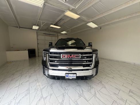 New 2026 GMC Sierra 3500 SLE w/ SLE Value Package image 3