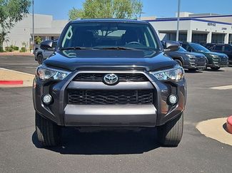 Used 2018 Toyota 4Runner SR5 AWD/4WD video 2