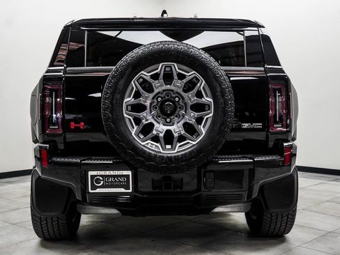 Used 2025 GMC Hummer EV 3X w/ LPO, Sport Package image 9