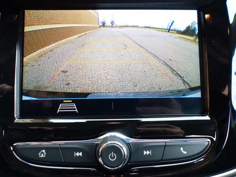 Used 2019 Chevrolet Trax LS image 42