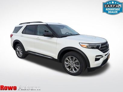 Certified 2023 Ford Explorer XLT w/ Equipment Group 202A