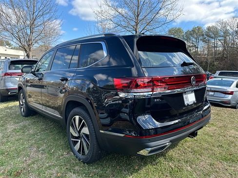 New 2026 Volkswagen Atlas SEL image 38