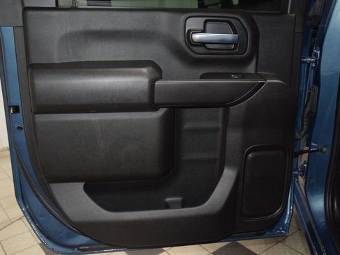 Used 2025 Chevrolet Silverado 2500 Custom w/ Custom Value Package AWD/4WD image 47