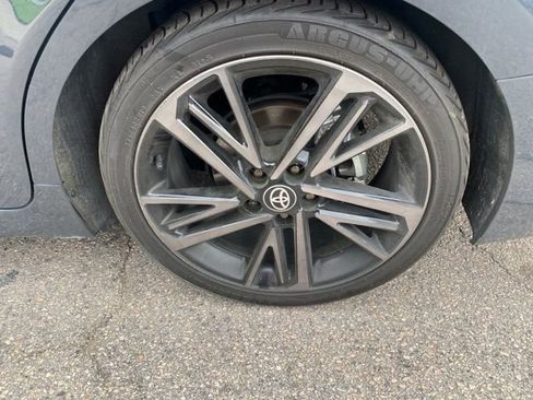 Used 2025 Toyota Camry XSE image 24