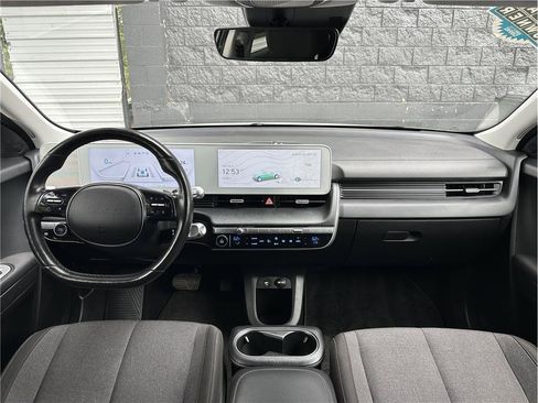 Used 2024 Hyundai Ioniq 5 SEL AWD/4WD image 17