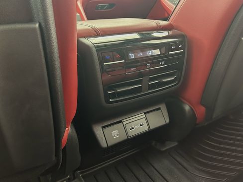 Used 2022 Acura MDX A-Spec image 35