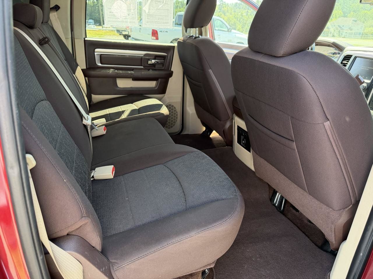 Used 2015 RAM 1500 Big Horn AWD/4WD image 12