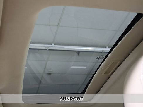 Used 2012 Lincoln MKZ Hybrid image 4