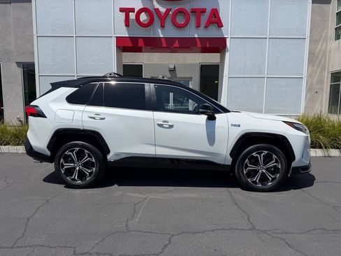 Certified 2024 Toyota RAV4 XSE w/ Weather Package AWD/4WD image 8