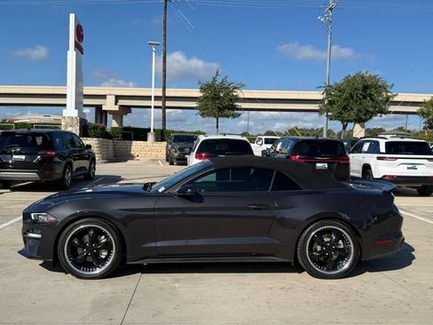 Used 2022 Ford Mustang Premium w/ Black Accent Package RWD image 8