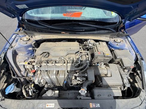 Used 2023 Hyundai Elantra SEL w/ Preferred Accessory Package FWD image 30