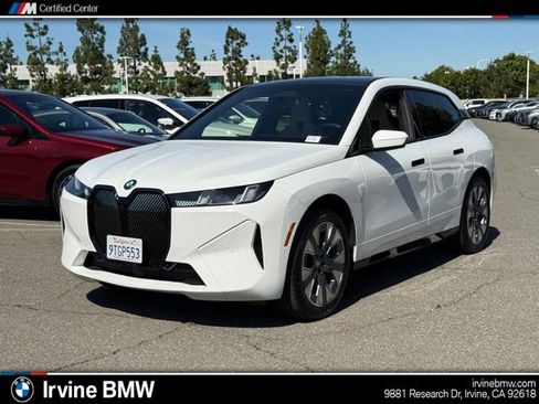 Used 2026 BMW iX xDrive45 image 1