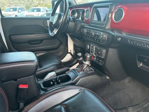 Used 2020 Jeep Wrangler Unlimited Rubicon w/ Steel Bumper Group AWD/4WD image 26