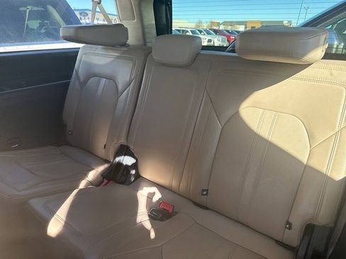 Used 2023 Ford Expedition Max Limited image 6