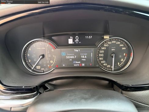 Used 2020 Cadillac XT5 Premium Luxury AWD/4WD image 17