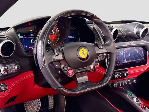 Certified 2020 Ferrari Portofino RWD image 11