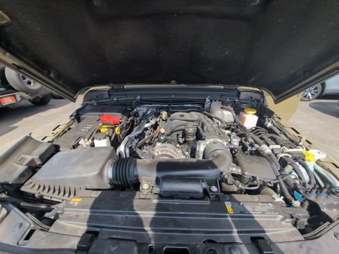 Used 2025 Jeep Gladiator Sport AWD/4WD image 20