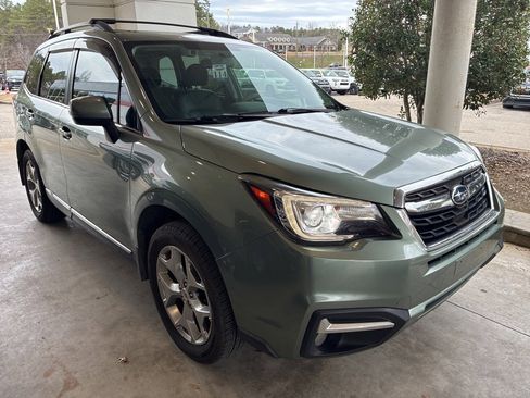 Used 2017 Subaru Forester 2.5i Touring image 4